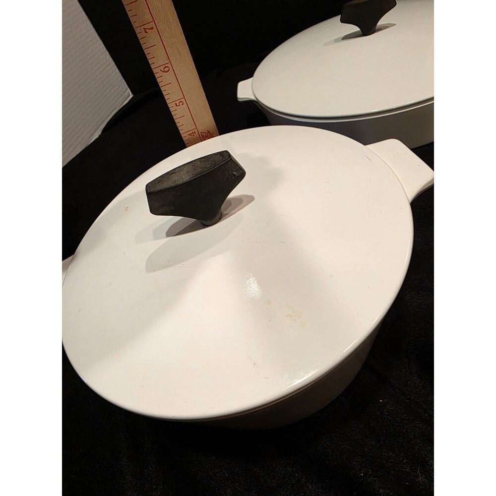 corning ware vintage B-1 3/4 QT And B-10-B‎ 10" Skillet With Lids - Picture 6 of 16